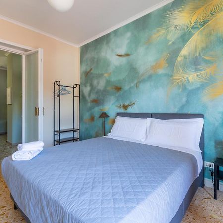 Apartmán Casa Preziosa In Metro Piramide Řím Exteriér fotografie